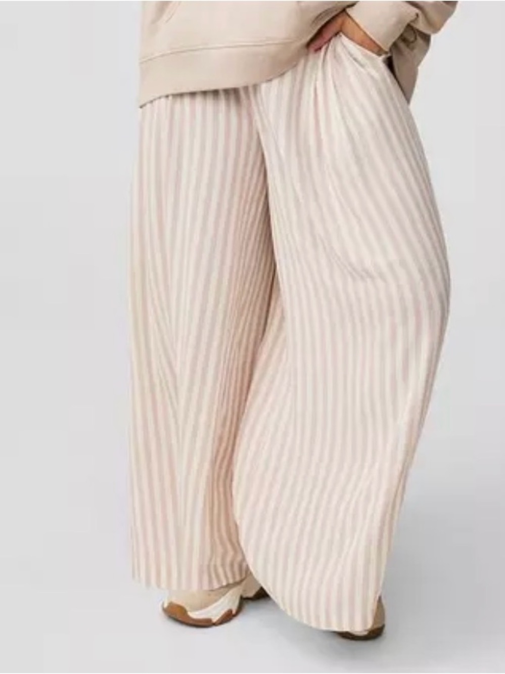 Torrid Pull-On Wide Leg Pants Size 4X Tan White Stripe